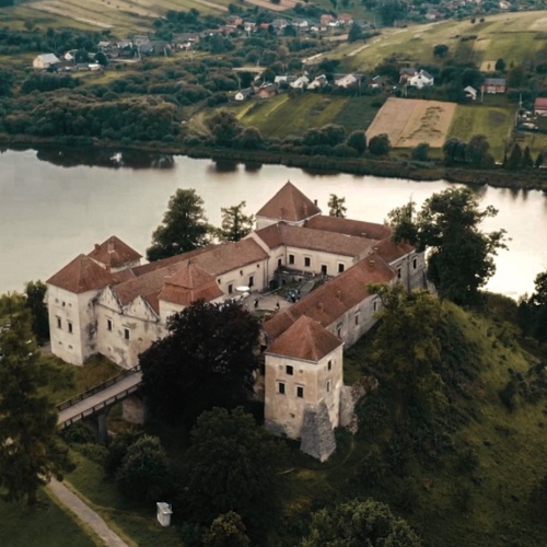 Space for banquets of Svirzh castle